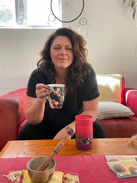Chai Lover of the world – Debbie Pask, metaphysical coach and healer